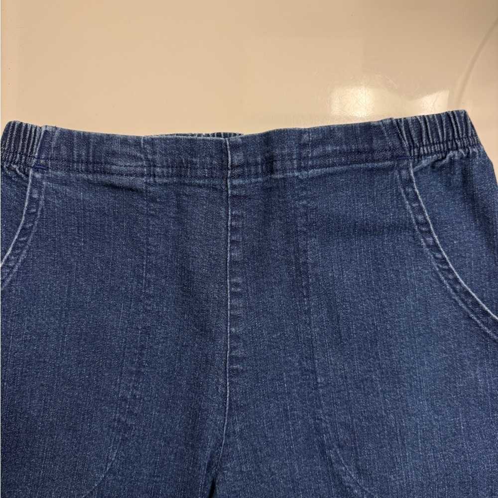 Croft & Barrow Women's Deep Blue Capri Pants